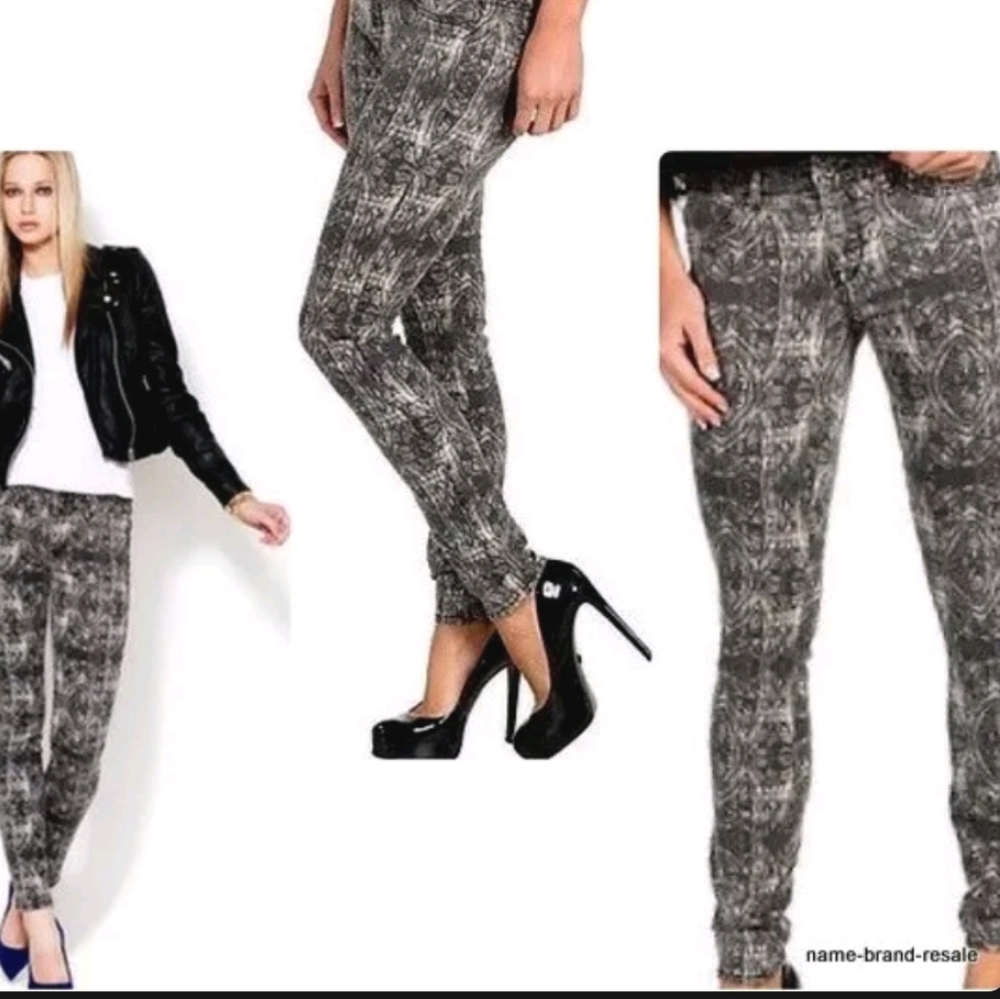Rich & Skinny Womens 32 Jeans Marilyn Lace Print Black Gray Made in USA